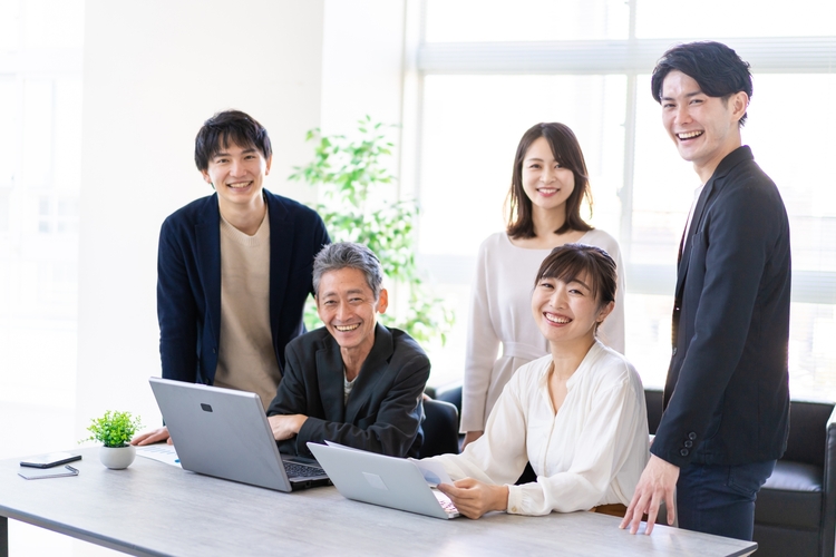 コロナ禍でも好調な業界とは Dx Ai化の先で需要の高まる事務の仕事について 東京海上日動キャリアサービス